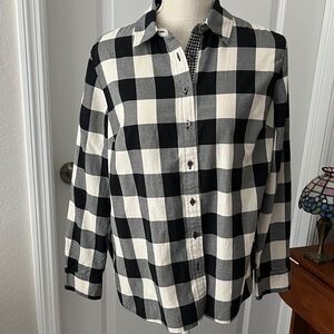 Talbots Black and White Lightweight Flannel Buffalo Check Button Down Shirt MP